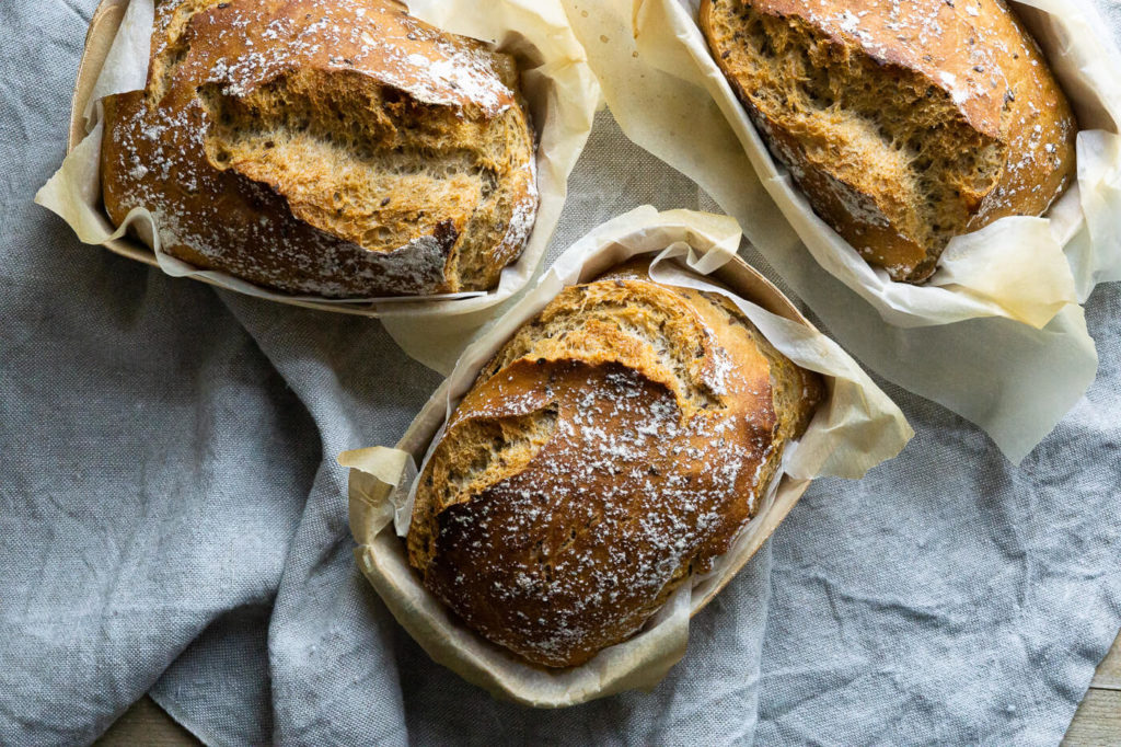 No Knead Bread - Brot ohne Kneten - Küchentraum &amp; Purzelbaum