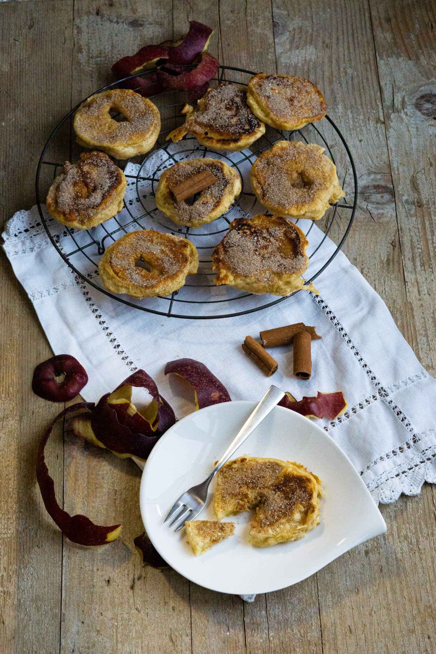 Apfelküchle mit Zimt und Zucker - Küchentraum &amp; Purzelbaum