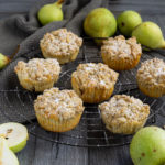 Saftige Birnenmuffins mit Streuseln