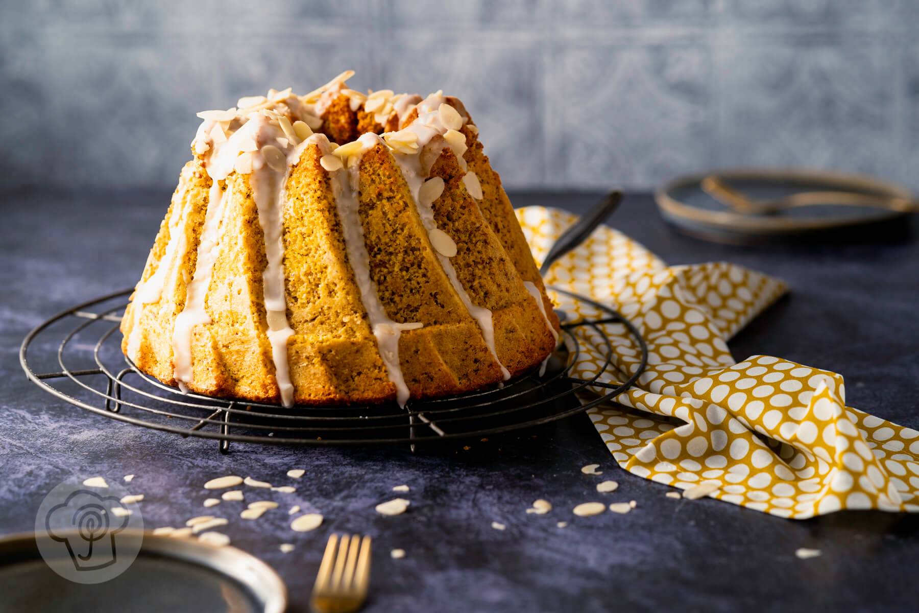 Du betrachtest gerade Safran-Mandel-Kuchen