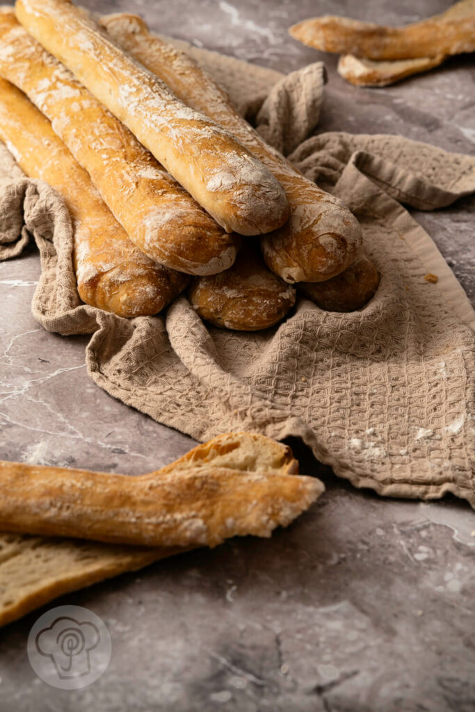 Pane Stirato - Brotstangen mit Dinkel