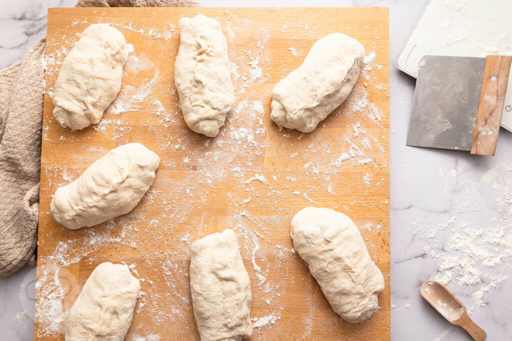 Pane Stirato - Brotstangen mit Dinkel - Zubereitung